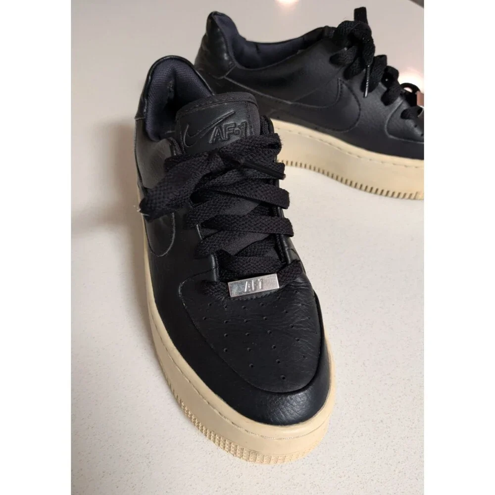 Nike Air Force 1 Sage Low Black W Size 6.5
